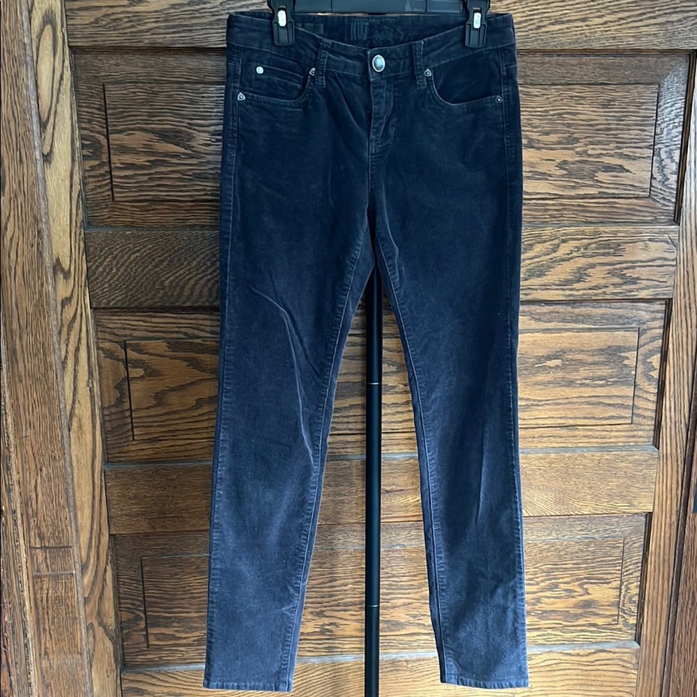 Kut From The Kloth Black Diana Relaxed Fit Corduroy Skinny Jeans Pockets Size 4